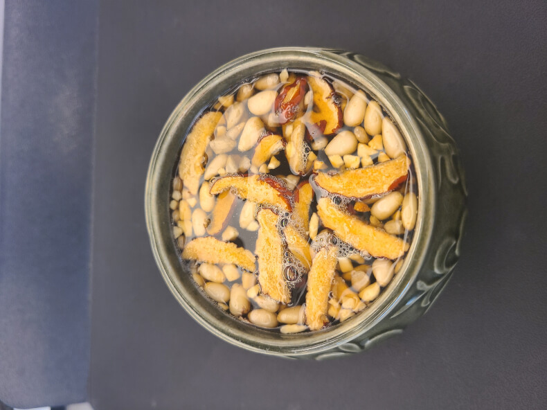 문래동의 커피랩스 로스터리 한방차로 건강