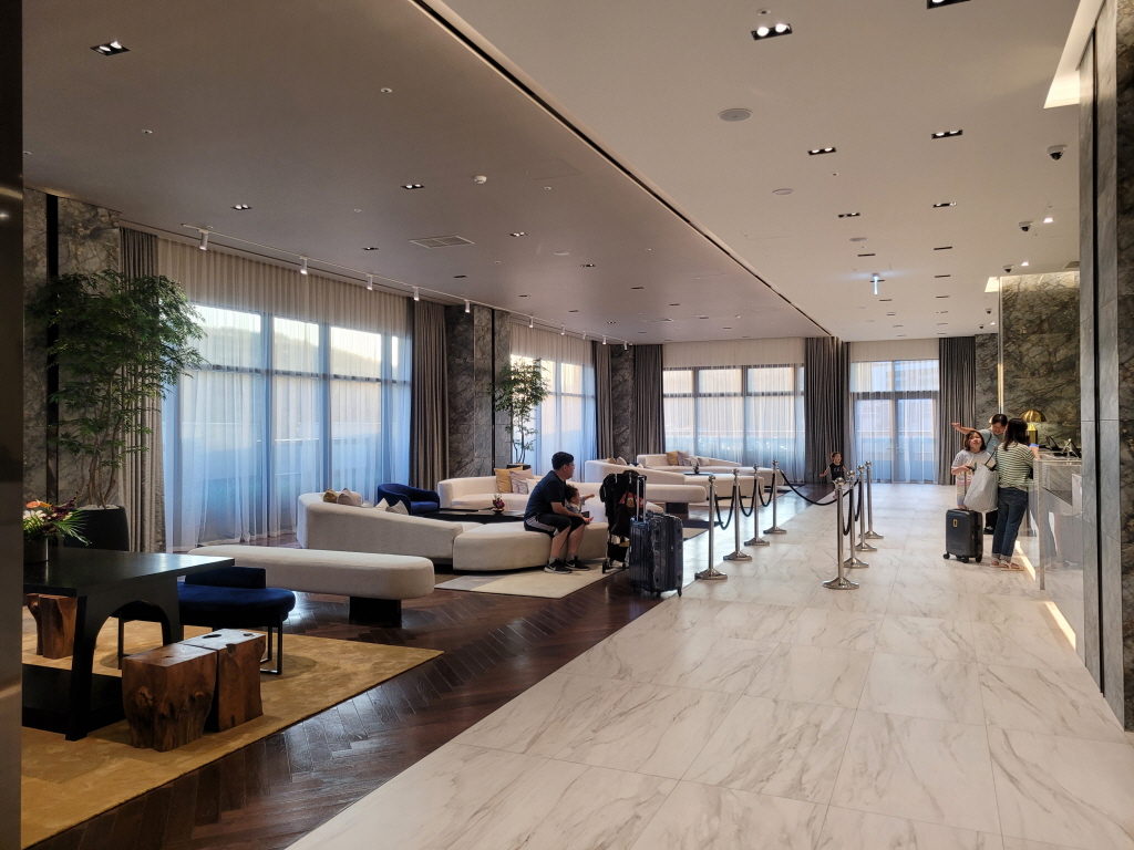 더블트리 바이 힐튼 서울 판교 라운지