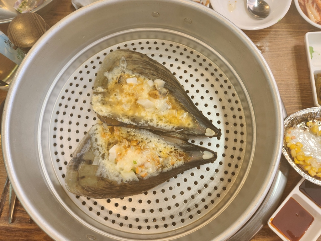 양지-치즈조개구이-가게-키조개찜