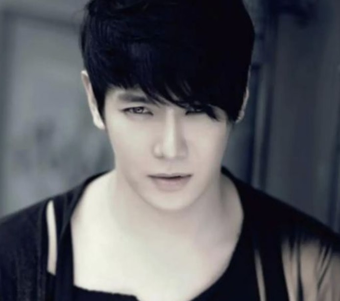 환희 성형 의혹