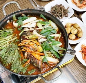 민아식당-해물매운탕