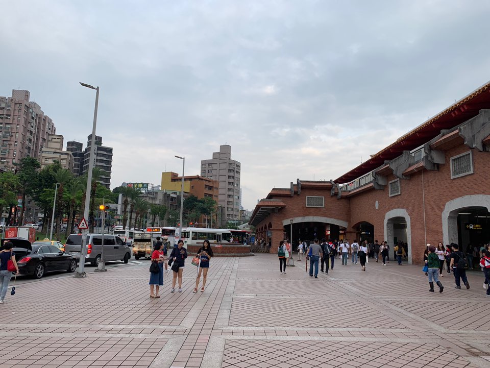 대만-지하철-단수이역