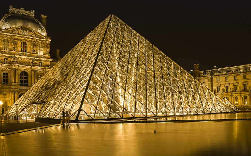 루브르 박물관 사진