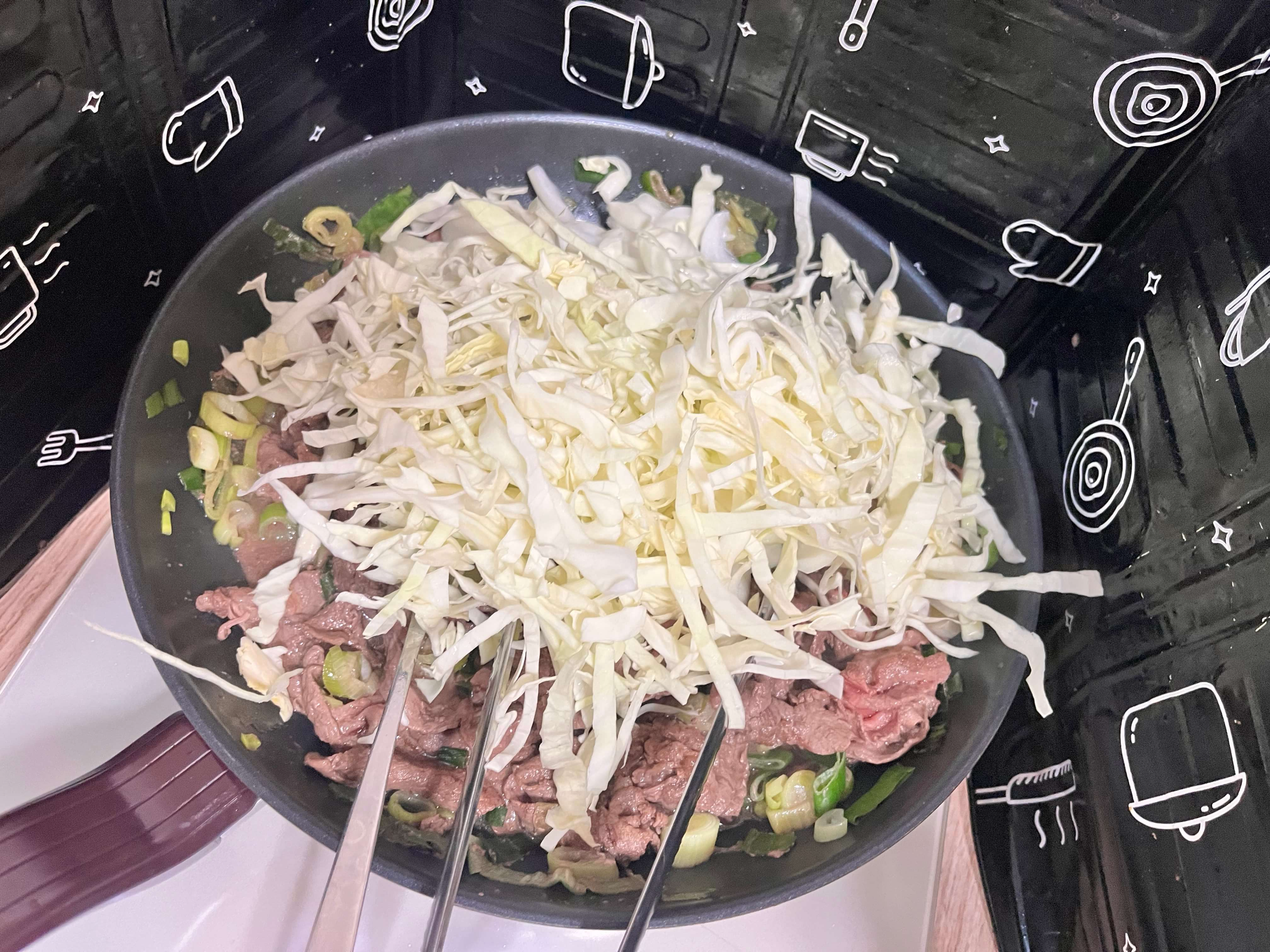 챗지피티를 이용한 양배추 소불고기 덮밥