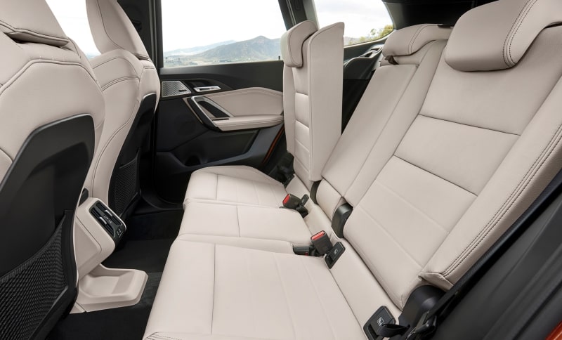 BMW X1 풀체인지 가격 연비 디자인 성능 제원