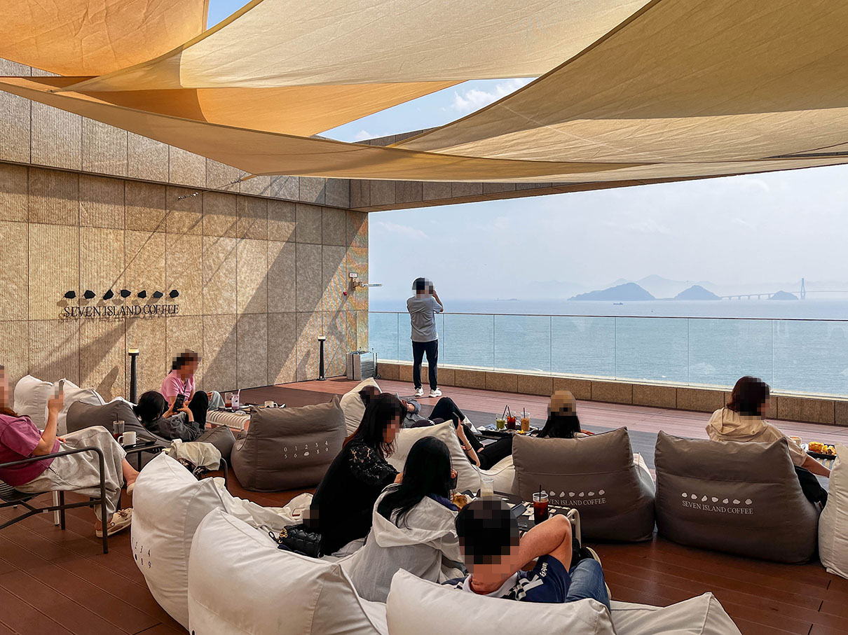 부산 강서구 베이커리 카페 세븐아일랜드