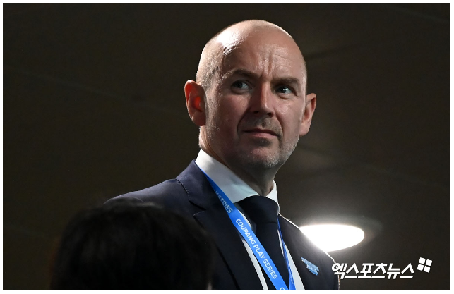 손흥민 영입과 토트넘 대개편(레비 사임, 스타디움, 영입전략)