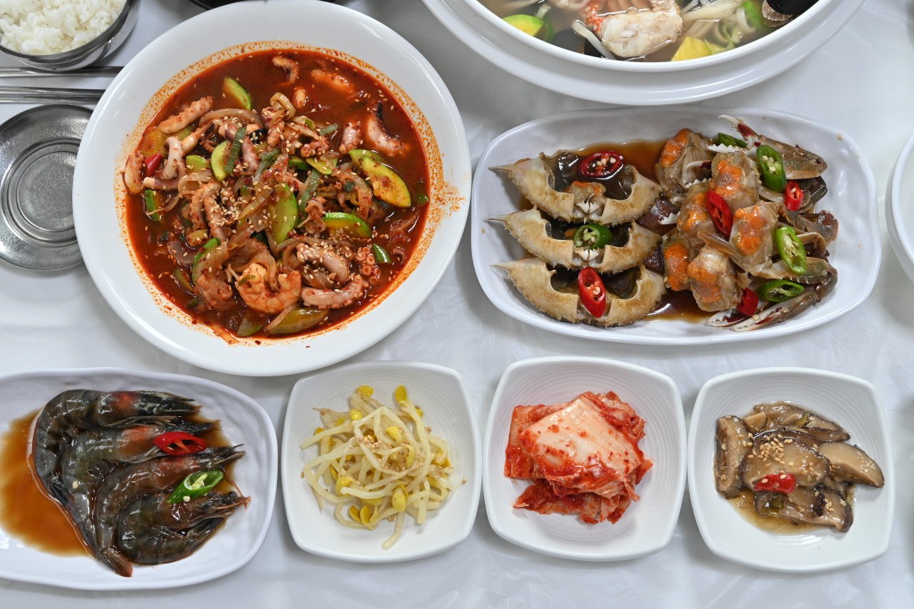 바람의 언덕 근처 맛집