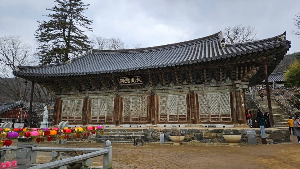 공주 마곡사 : 유네스코 세계유산이 품은 춘마곡의 아름다움과 백범의 발자취를 따라서