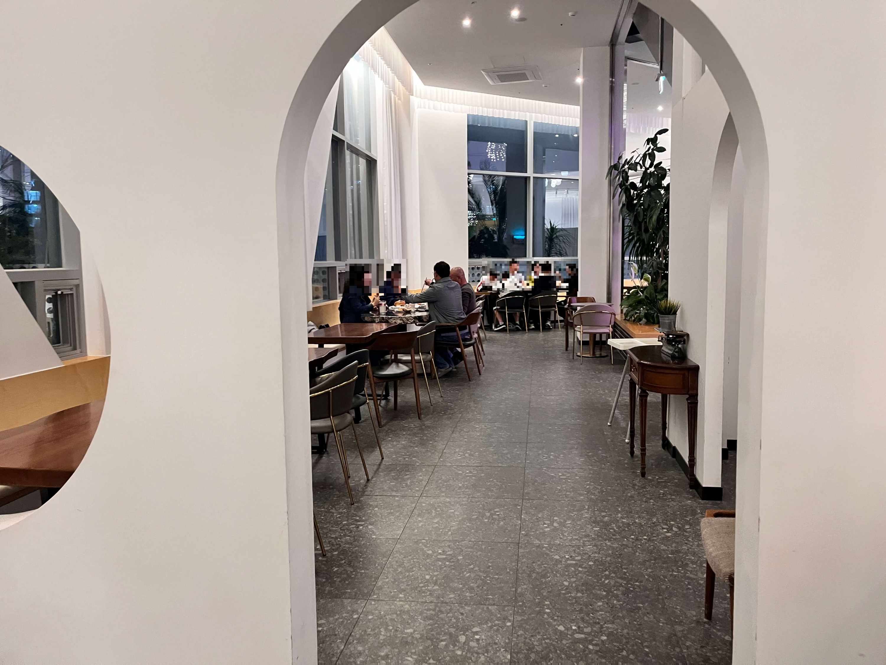 동탄 오산 대형 베이커리 카페 골드헤겔 - 홍종흔 베이커리 본점