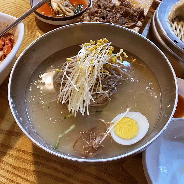 식객 허영만 백반기행 박은영 편 동치미 막국수 메밀 칼국수 새우 교자 만두 직화 불고기 관악 신림 맛집 소개