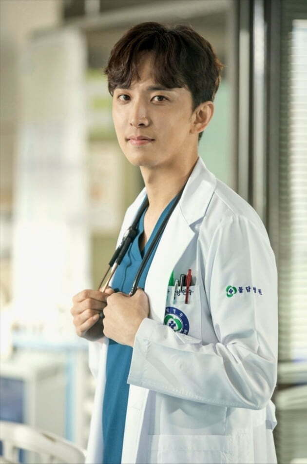 윤나무 배우 프로필 키 나이 결혼 우영우 김사부 드라마 인스타