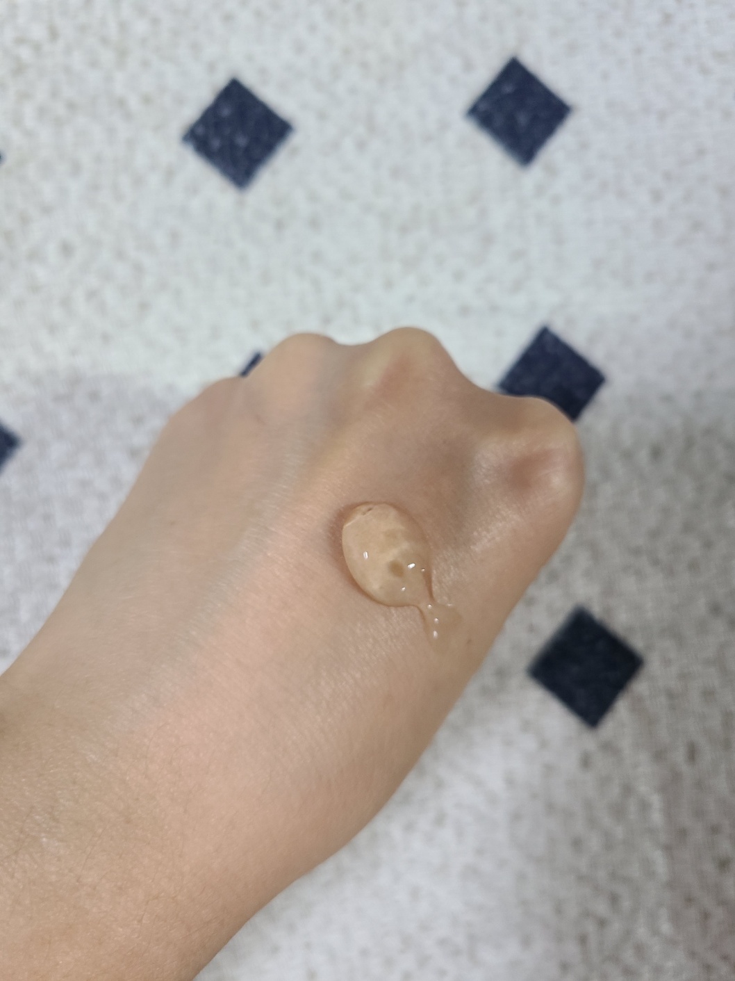 벤튼 알로에 프로폴리스 수딩젤 제형