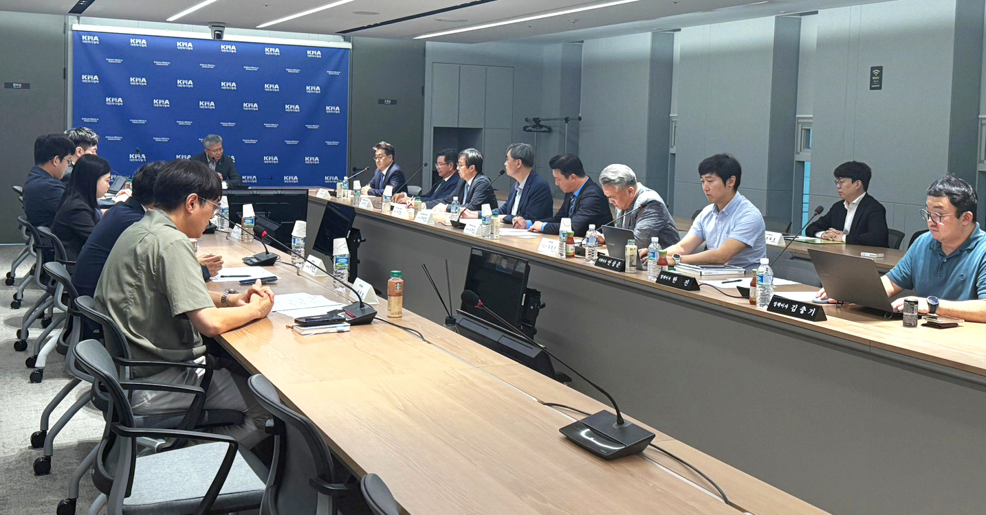 전공의 복귀 위한 역사적 삼자 회동 성사