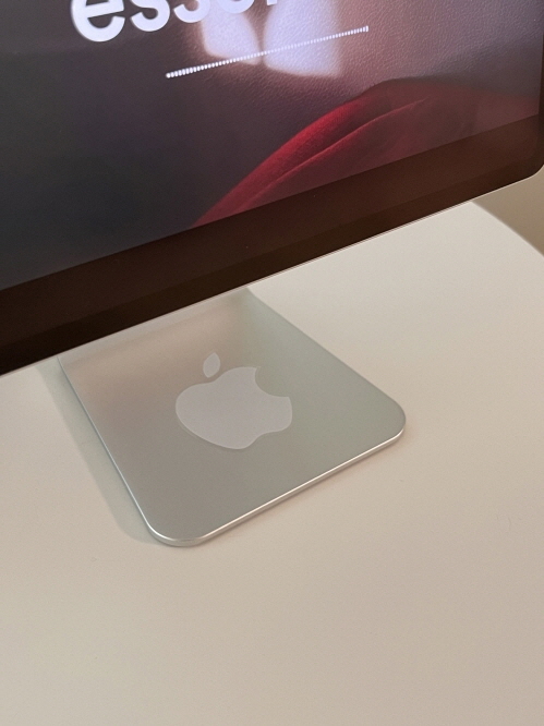 아이패드 마그네틱 거치대