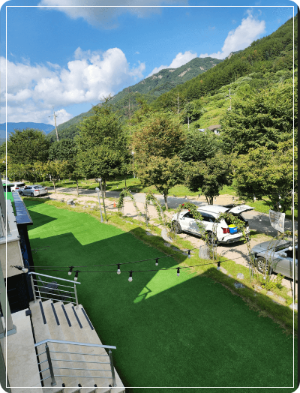 상주 아이사랑키즈 풀빌라 독채 외부 정원 모습