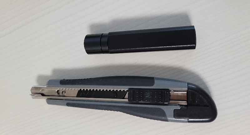 그래픽카드 지지대 크기 비교