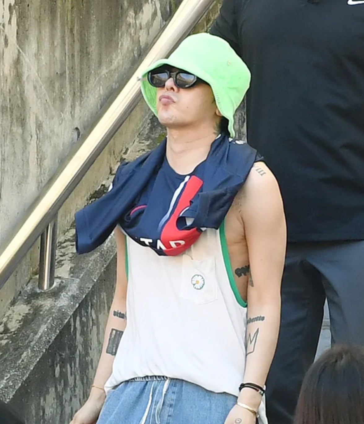 지드래곤 워너뮤직