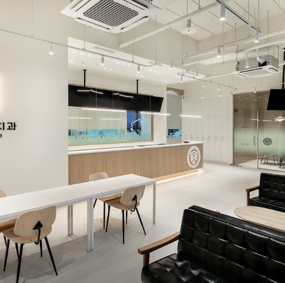 평택임플란트이턱퍼스트치과의원3