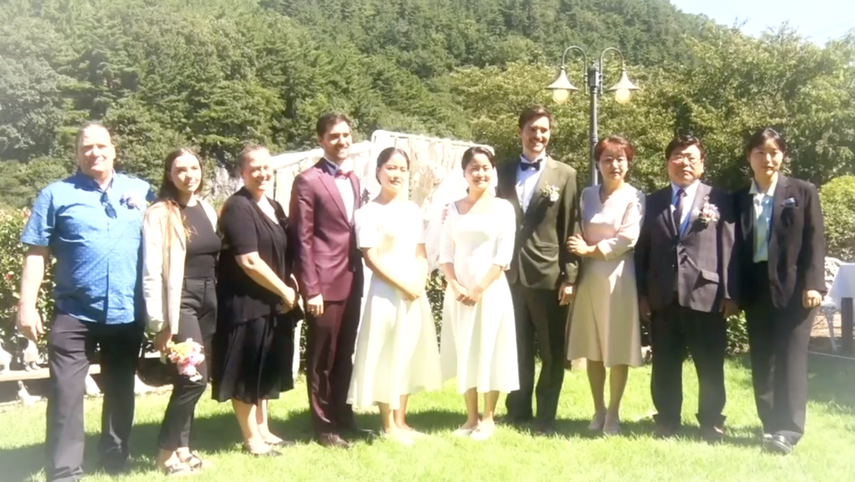 쌍둥이끼리 결혼한 부부 권수진 권수정 매튜 제프리 결혼사진