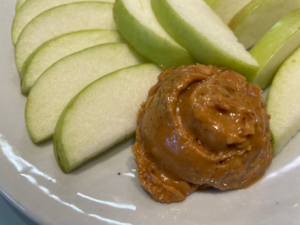 사과와 테디 땅콩버터