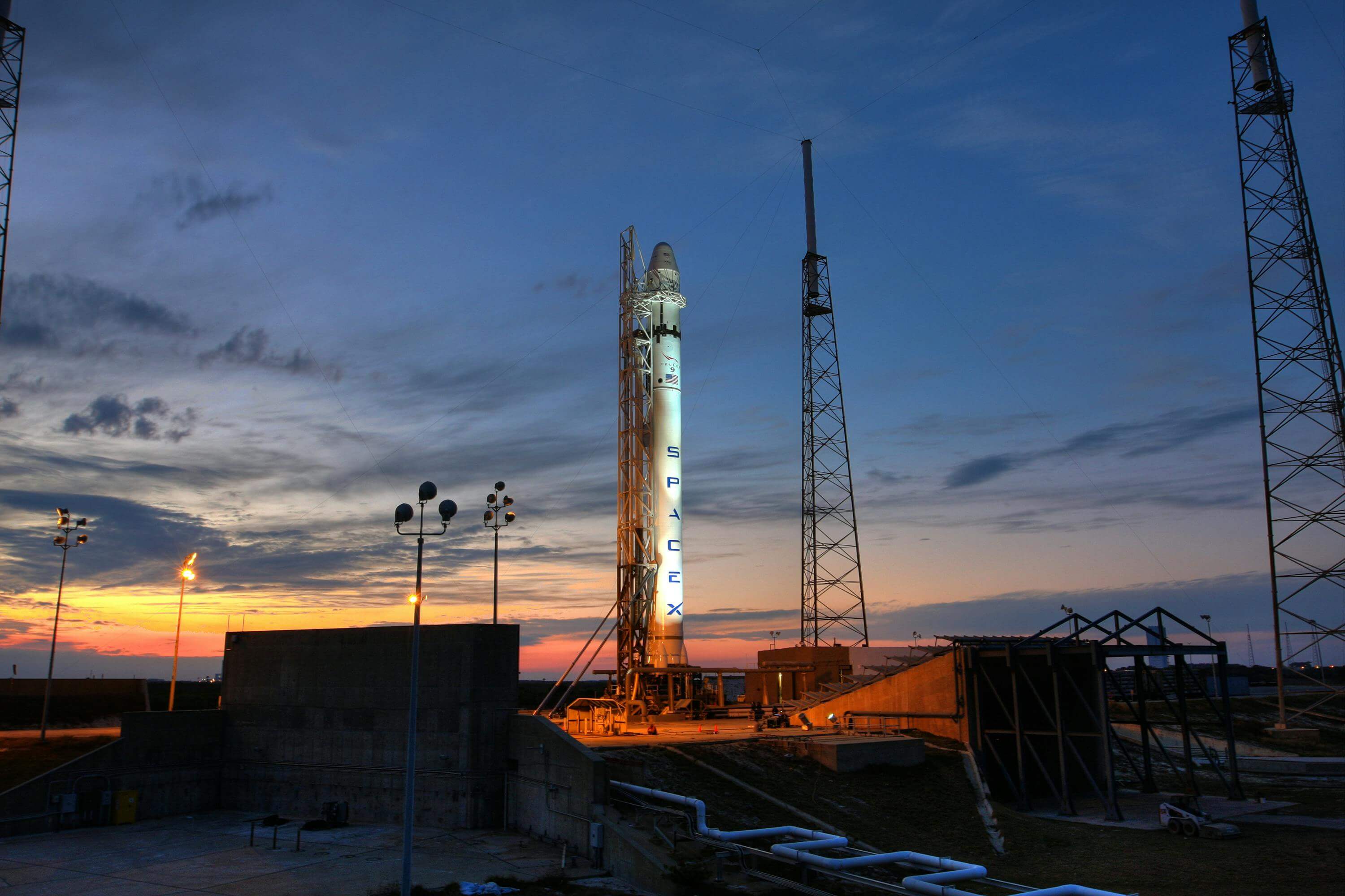 SPACE-X