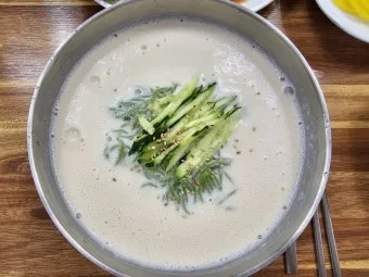 콩국수 만들기 위한 콩 삶는 방법과 고소한 국물 비법_14