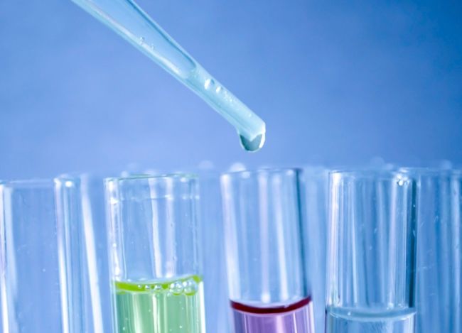 소변에 피가 섞여서 나오는 증상 혈뇨증상