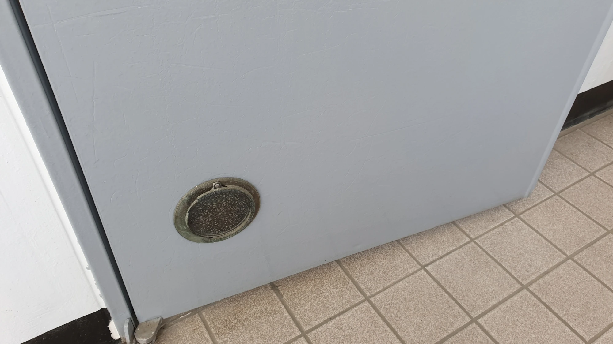 현관 우유투입구