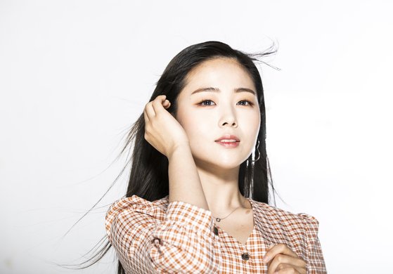 가수-흰-박혜원-나이-본명-과거-프로필-가창력