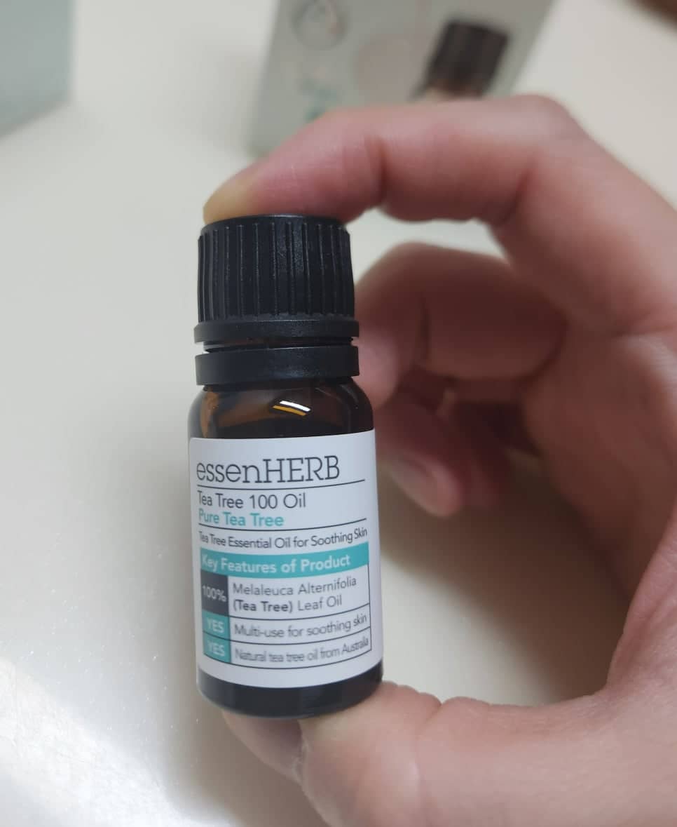 에센허브 티트리 100 오일