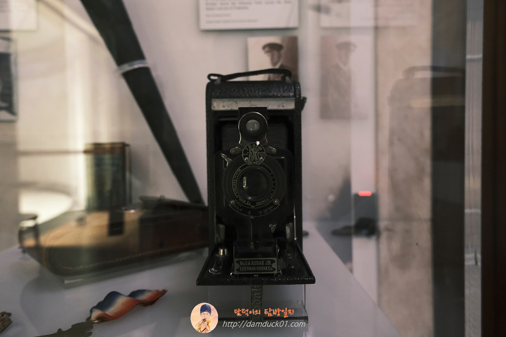 앤잭 전쟁 기념관 (ANZAC MEMORIAL)