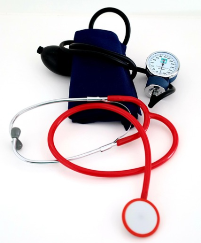 60대 건강검진에서 고혈압 판정을 받았다면? 당장 해야 할 5가지