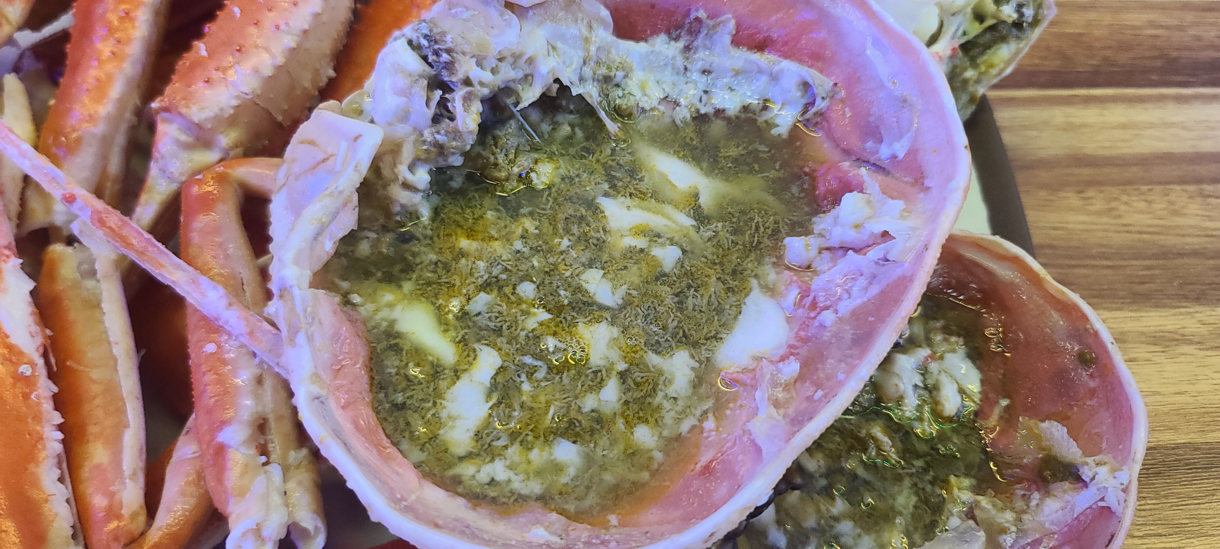 상대원맛집 11월제철음식 대게 킹크랩 랍스터 죽해수산 성남맛집 대게맛집 영업시간 메뉴판 기본반찬 통오징어버터구이 가리비찜 대하찜 연태고량주 컨디션스틱 보관냉장고 대게 대게내장