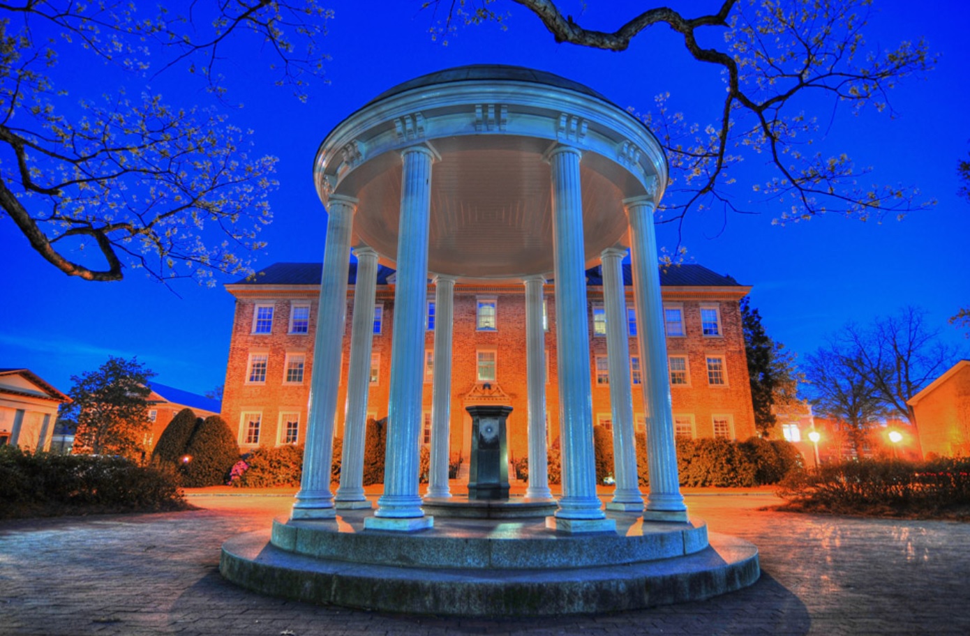 노스캐롤라이나 대학교 캠퍼스 사진