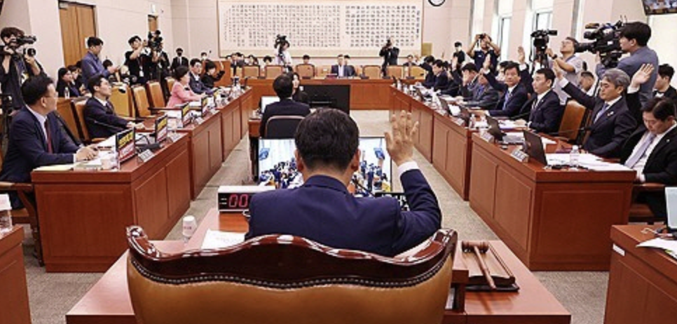 더불어민주당, 대법관 30명으로 증원 늘린다