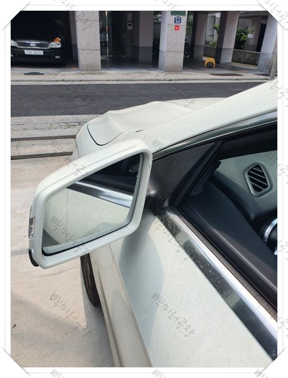 벤츠 CLA(C117) 상단커버 깜박이 거울 하단커버 교체 수리 후