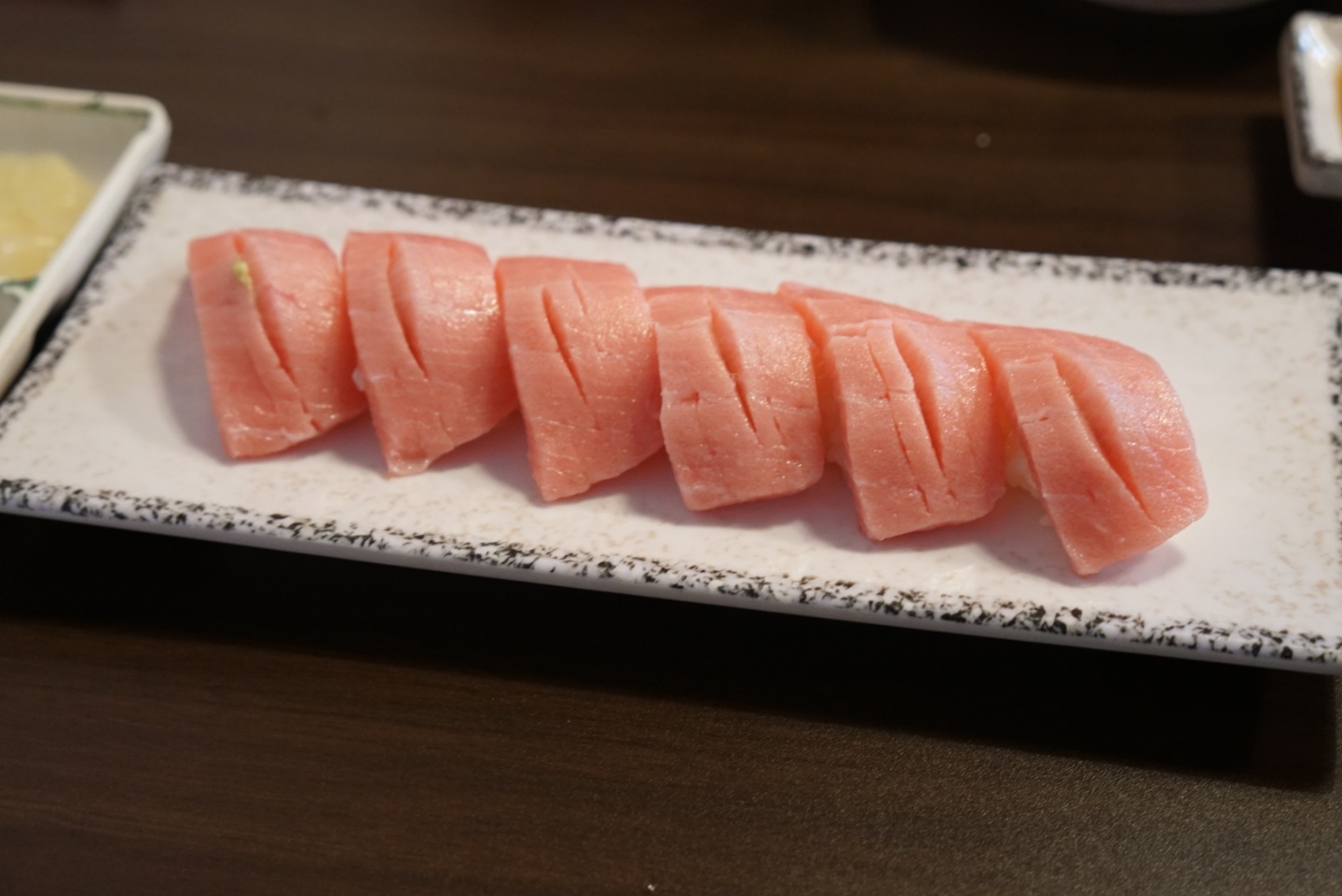 여우골초밥-신촌초밥맛집-신촌맛집-초밥전문점-참치전문점-모듬초밥-연어초밥-특선초밥-방어초밥-여우골초밥맛집