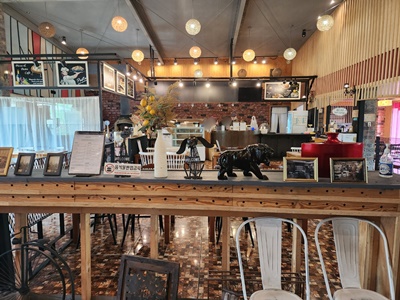 몽뜨화덕피자입구