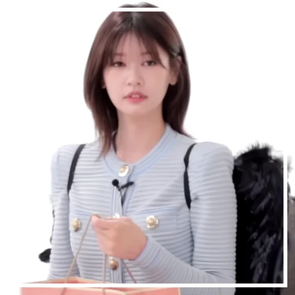 정소민 단발 변신 화제