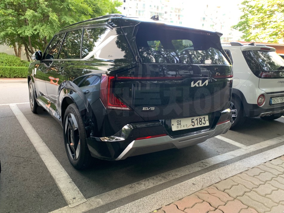 기아 EV5 (출처 : 고딩의 자동차이야기)