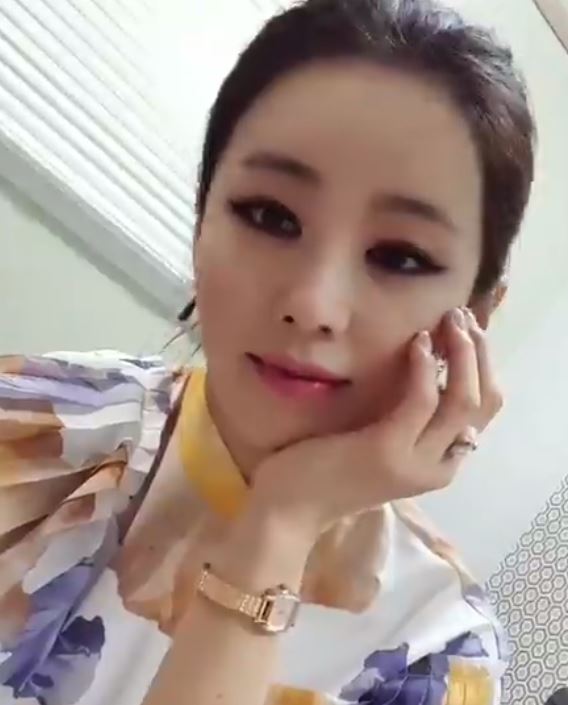 탤런트 이가령 스모키