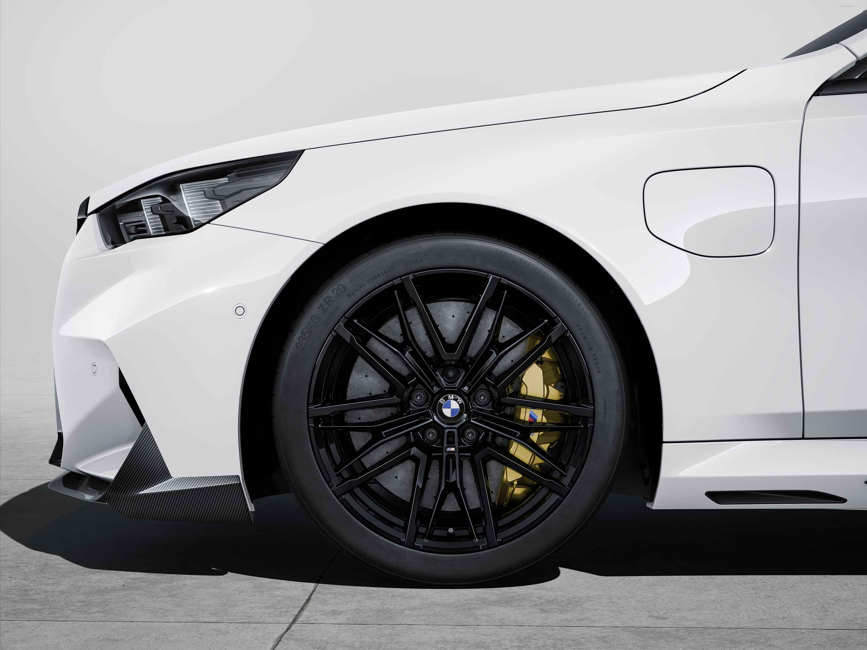 BMW M5 퍼포먼스 패키지