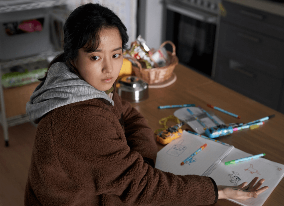 콘크리트 유토피아 영화 장면