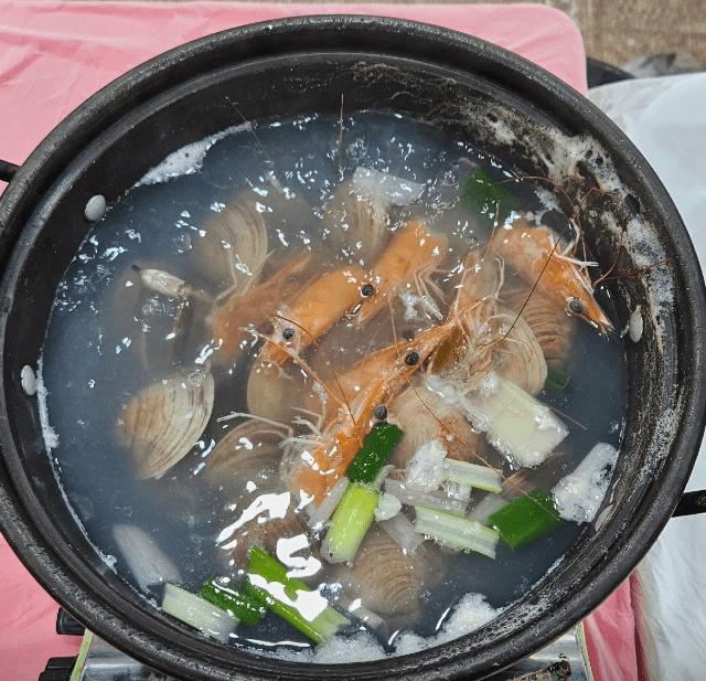생방송투데이 동대문 모둠회 맛집 정보