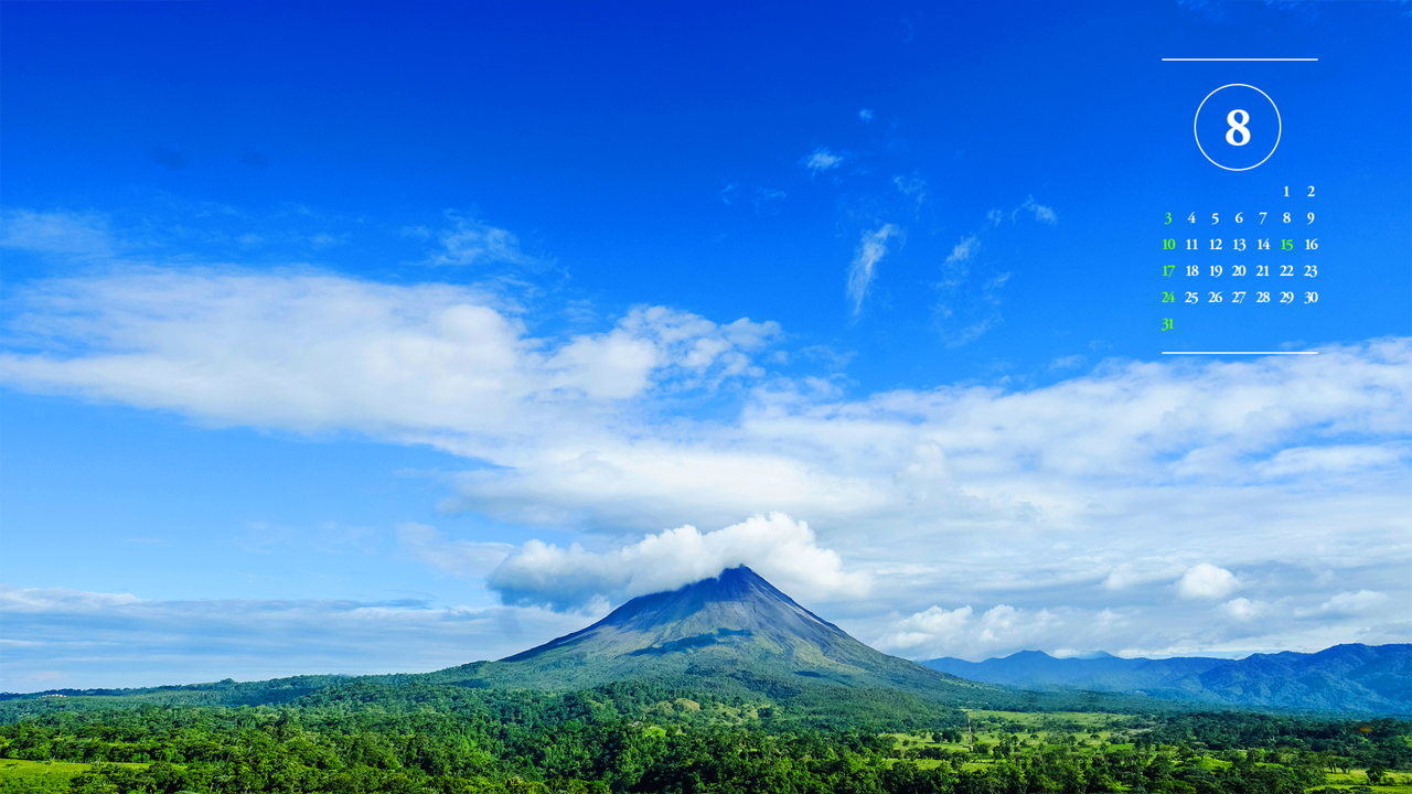 01 아레날화산과 푸른하늘 A - 2025년8월 노트북배경화면