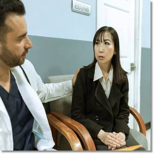 항암 치료 받는 여성