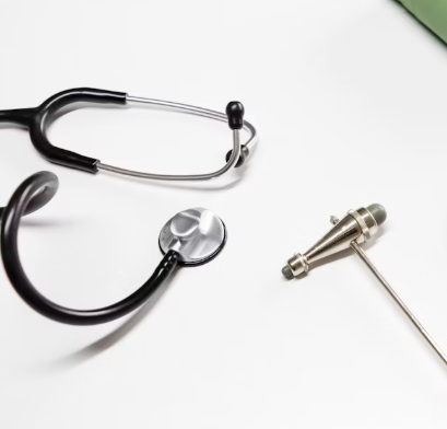 귀에서 삐소리가 나는 이유 이명 원인 대처법