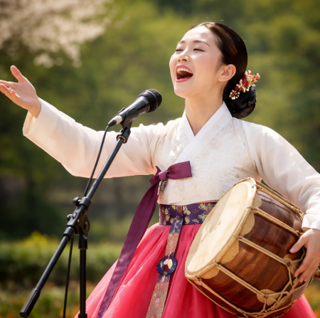웃음과 울음으로 이루어진 우리의 삶 판소리의 세계