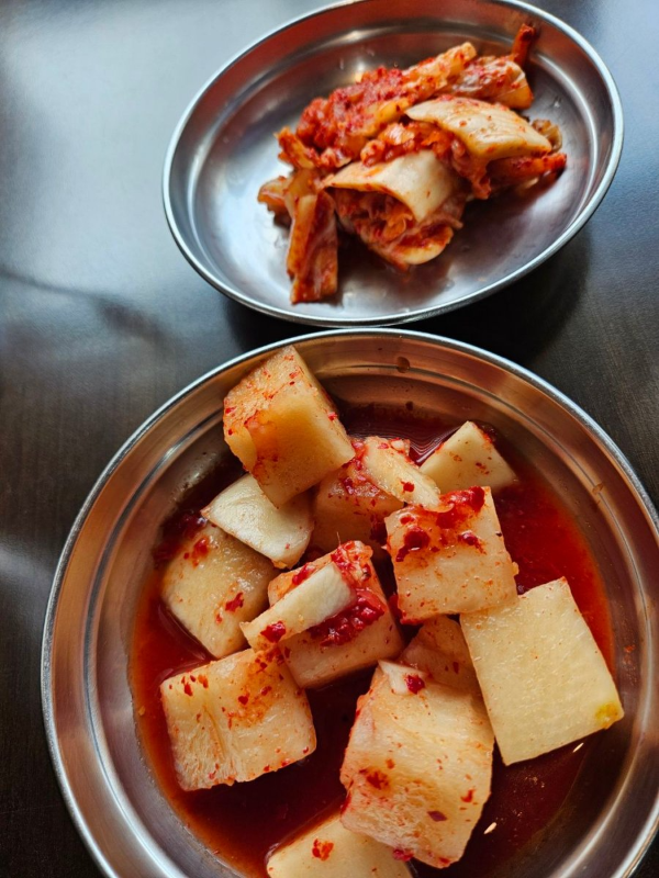 풍전식당 김치들